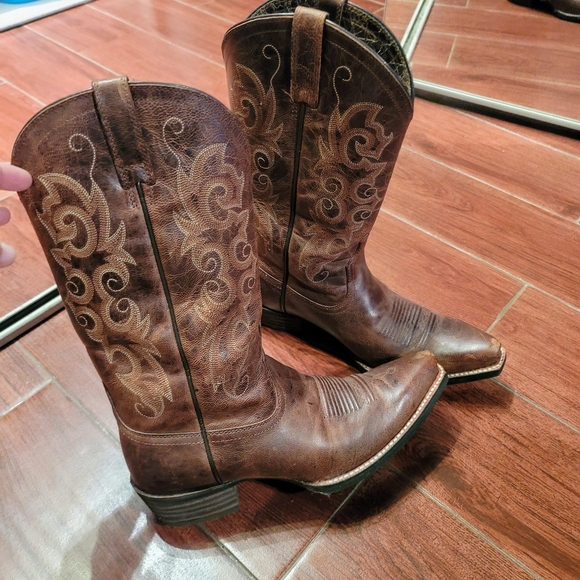 Ariat boots - Picture 11 of 12